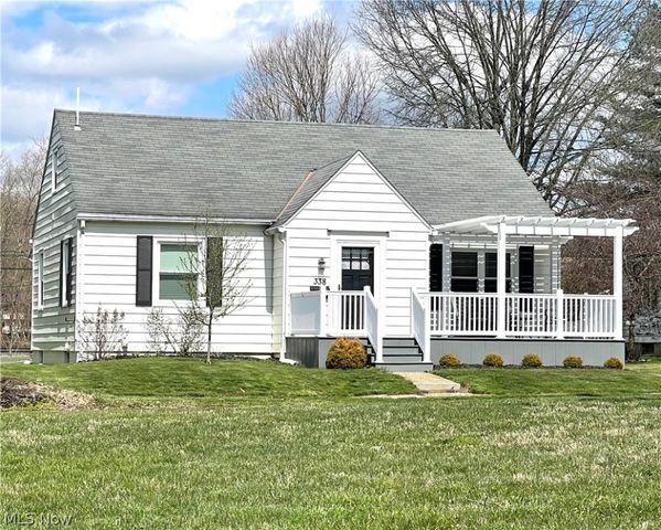 338 Neighbor St, Newcomerstown, OH 43832