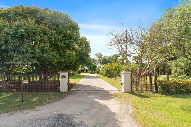 28700 SW 192nd Ave, Homestead, FL 33030