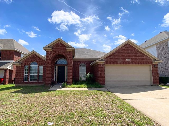 10309 Fawn Meadow Ct, Fort Worth, TX 76140