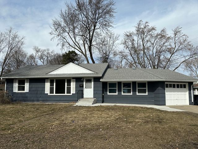 7206 58th Ave N, Crystal, MN 55428