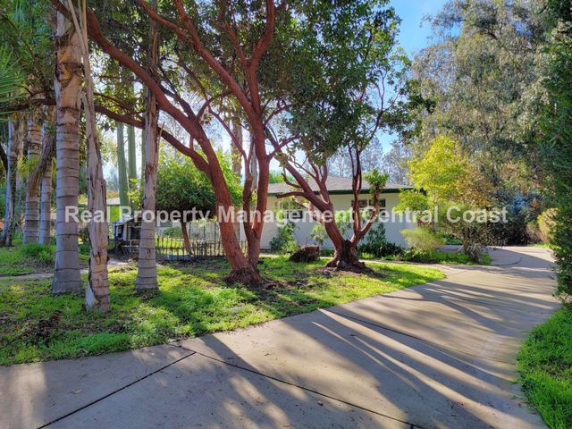 2055 Laguna Negra Ln, Arroyo Grande, CA 93420