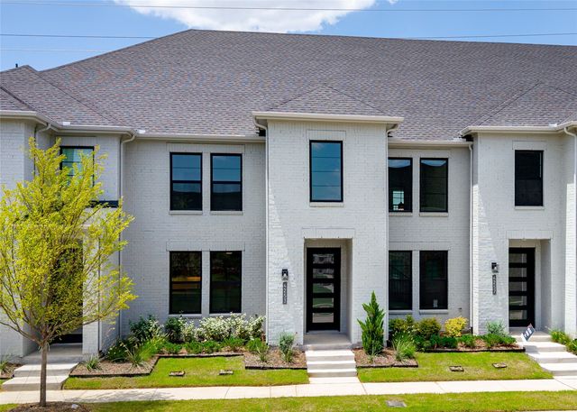 4253 Hopewell St, North Richland Hills, TX 76180