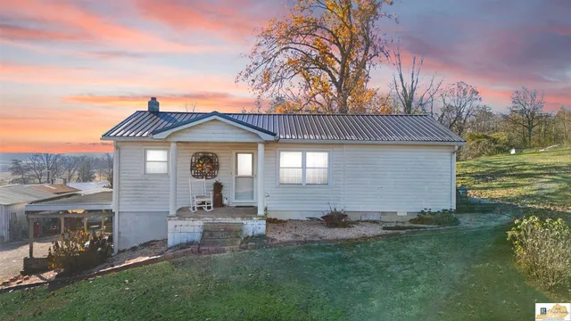1391 Cub Run Hwy, Munfordville, KY 42765