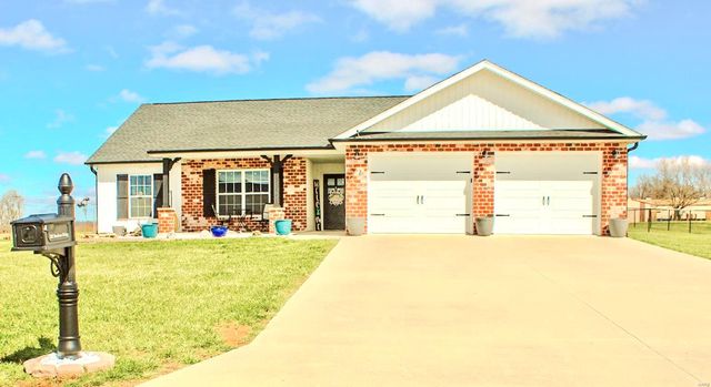 372 Bookers Rdg, Jackson, MO 63755