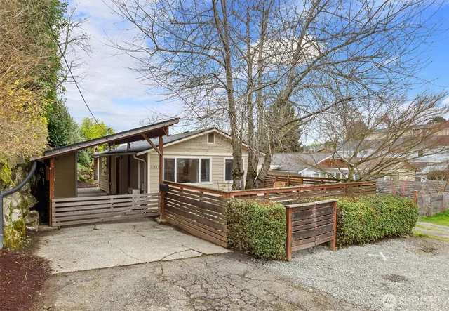 3912 S Findlay Street, Seattle, WA 98118