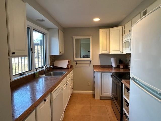 3 Lakeview Pl, Grantham, NH 03753
