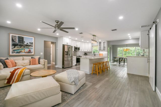 400 Tequesta Dr, Tequesta, FL 33469
