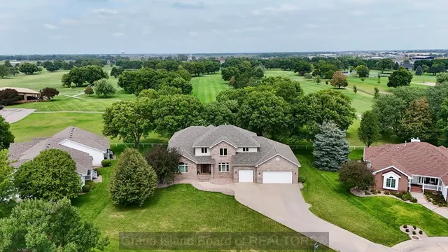 3310 Buffalo Ct, Grand Island, NE 68803
