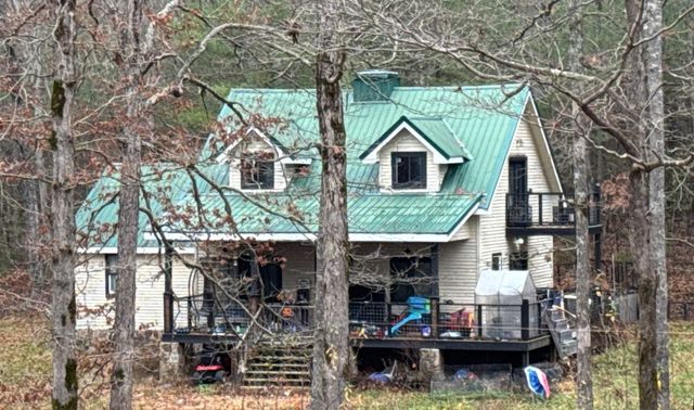 279 Lee Rd, Lancing, TN 37770