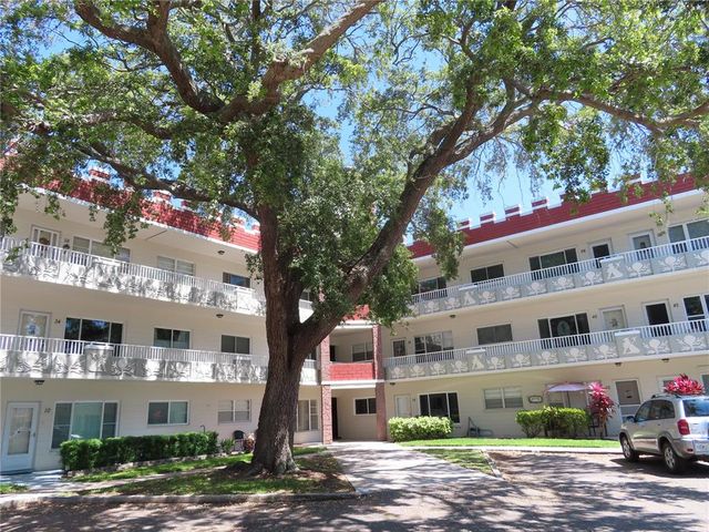 2362 Jamaican St #52, Clearwater, FL 33763