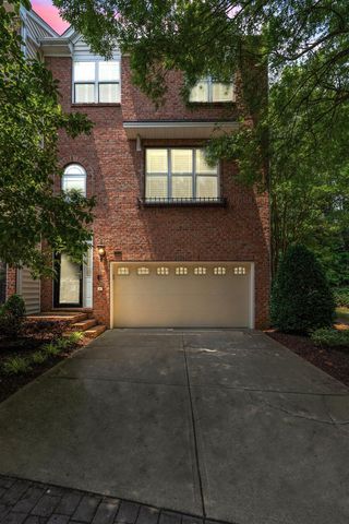 3053 Imperial Oaks Dr, Raleigh, NC 27614