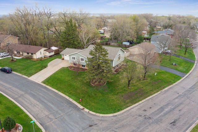7430 Bester Ave, Inver Grove Heights, MN 55076