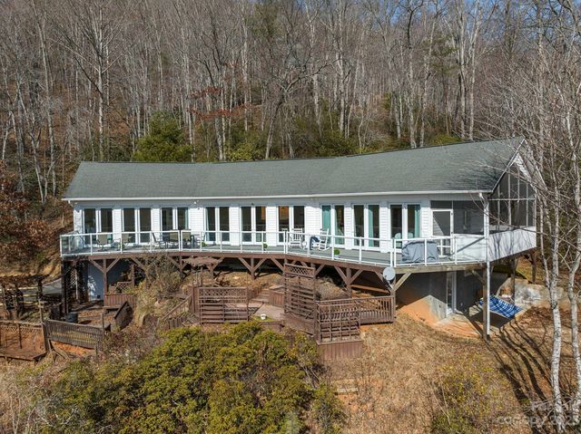 56 Great Horned Owl Rd, Candler, NC 28715