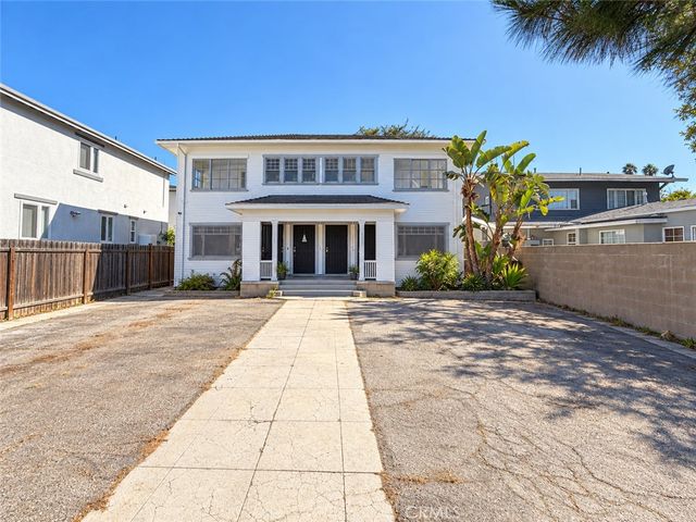 1306 W  Martin Luther King Jr Blvd, Los Angeles, CA 90037