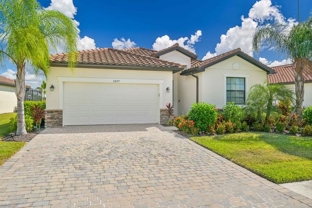 11897 Arbor Trace Dr, Fort Myers, FL 33913