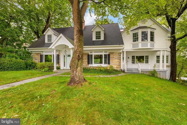 3444 N  Abingdon St, Arlington, VA 22207