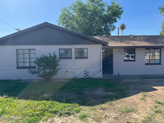 3801 W MONTEBELLO Avenue, Phoenix, AZ 85019