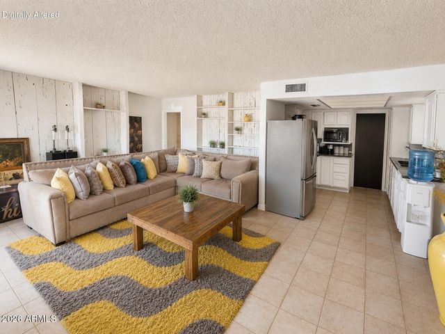 6411 W VERDE Lane, Phoenix, AZ 85033