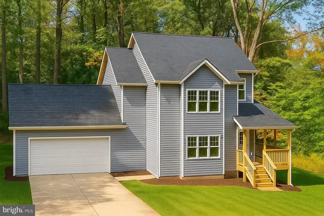 108 Pippin Ct, Linden, VA 22642