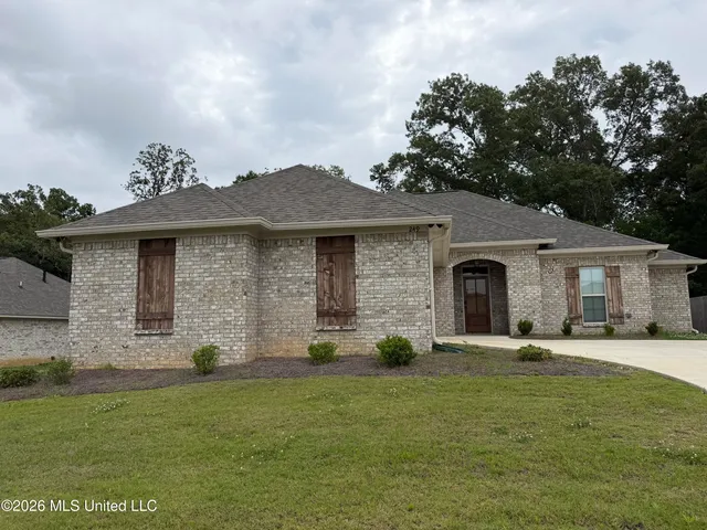 249 Hemingway Cir, Canton, MS 39046