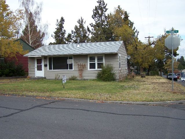 472 NE Irving Ave, Bend, OR 97701