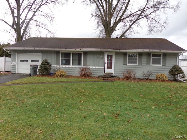 226 Riverview Pkwy N, Rome, NY 13440