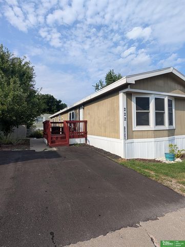 12830 Aurora Plz #222, Omaha, NE 68164