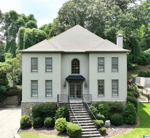 2236 Sterlingwood Dr, Birmingham, AL 35243