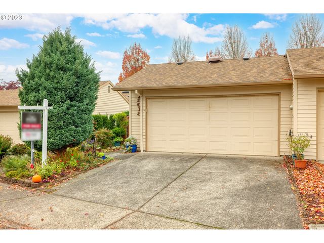 15915 SW Greens Way, Tigard, OR 97224