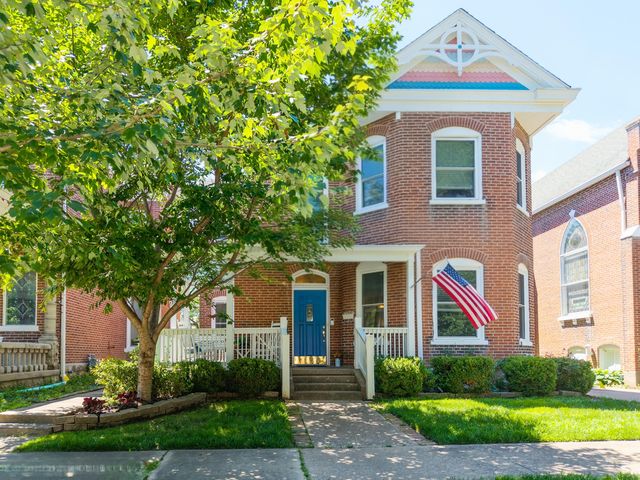 706 E  Spring St, Boonville, MO 65233