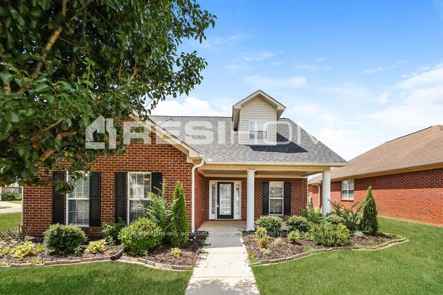 5200 Frankford Dr SE, Owens Cross Roads, AL 35763