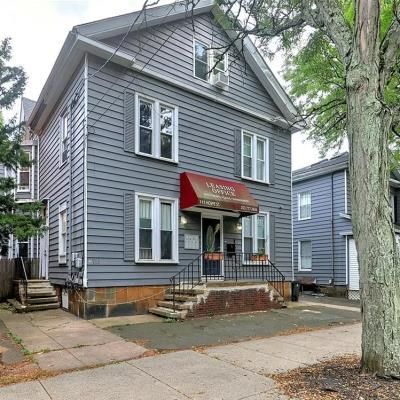 111 Howe St #1R, New Haven, CT 06511