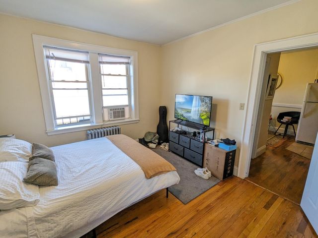 4 Cogswell Ave  #27, Cambridge, MA 02140