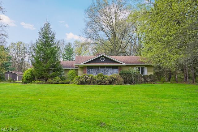 13028 Root Rd, Columbia Station, OH 44028