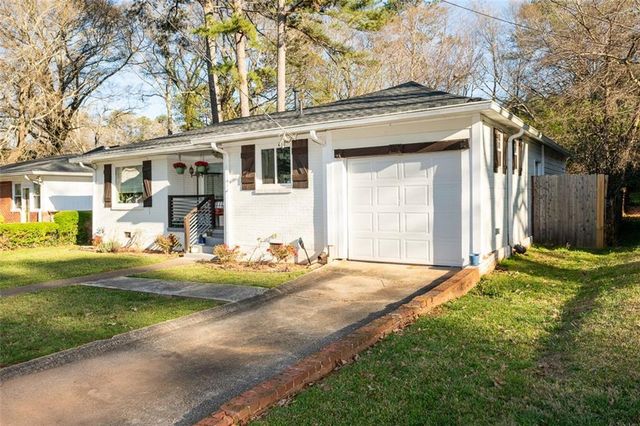 2886 Salmon Ave SE, Atlanta, GA 30317