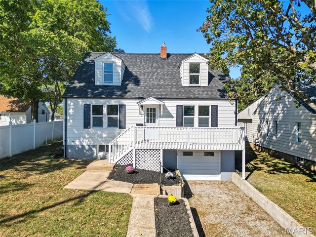 1208 Boyd St, De Soto, MO 63020