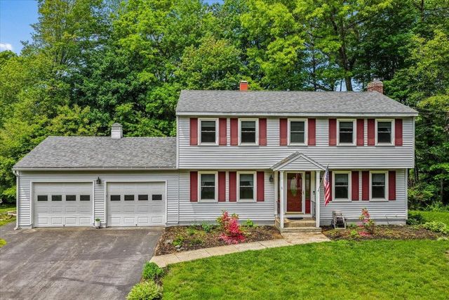 11 Douglas Street, Merrimack, NH 03054