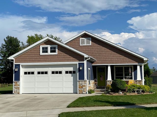 171 River Dale Dr, Petersburg, MI 49270