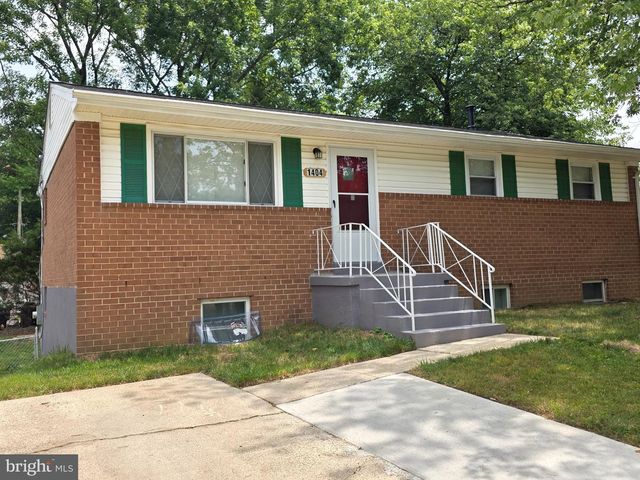 1404 Woodlark Dr, District Heights, MD 20747