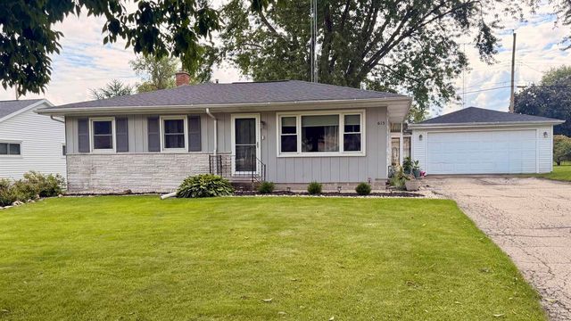 613 Denning Ave, Beaver Dam, WI 53916