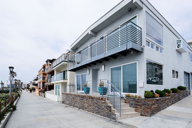 3700 The Strand #A, Manhattan Beach, CA 90266