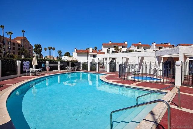 3525 Lebon Dr #202B, San Diego, CA 92122