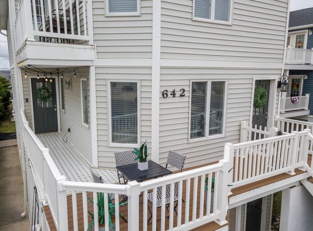 642 W  Pine Ave #2, North Wildwood, NJ 08260