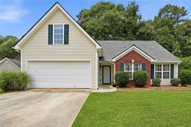 5480 Amber Cove Way, Flowery Branch, GA 30542