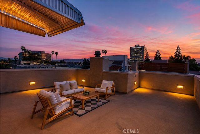 10929 Landale St #4, North Hollywood, CA 91602