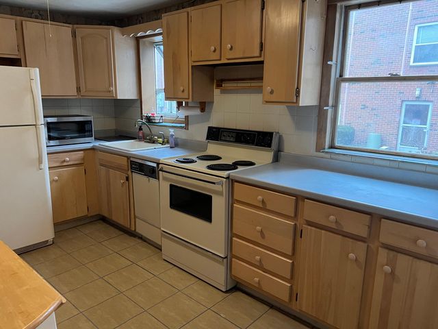 27 Irving St   #27, Watertown, MA 02472