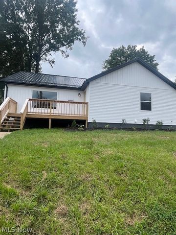 1306 Beatty Ave, Cambridge, OH 43725