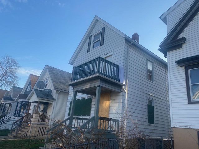 2234 South 15th PLACE, Milwaukee, WI 53215