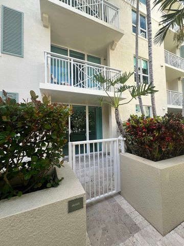 480 Hibiscus St #614, West Palm Beach, FL 33401