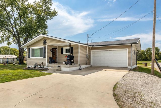 107 Jefferson Ave, Ashville, OH 43103